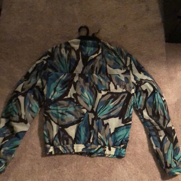 Burberry light jacket - Picture 2 of 4